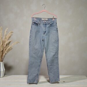 GUESS ORIGINAL FIT 050 NARROW LEG CLASSIC FIT JEANS SIZE 31 (10/12)
